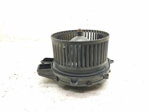 Used Heater blower motor MERCEDES-BENZ GLE (W166) 350 d 4-matic (166.024) (258 hp) 31066663