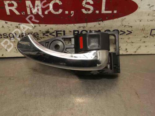 Used Rear right interior door handle Rear right interior door handle TOYOTA RAV 4 III (_A3_) 2.2 D 4WD (ALA30_, ALA30R) (177 hp) 13423969 13423969