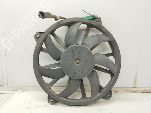 Used Radiator fan CITROËN C4 I (LC_) [2004-2014]  27590797