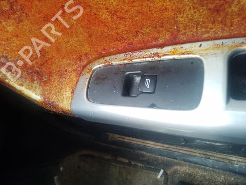Used Right front window switch Right front window switch 35816977 35816977