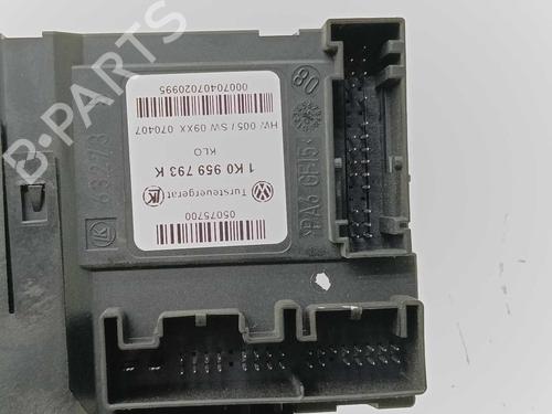 Left front window motor VW GOLF V (1K1) 1.9 TDI | BP38304793E21 - Image 3