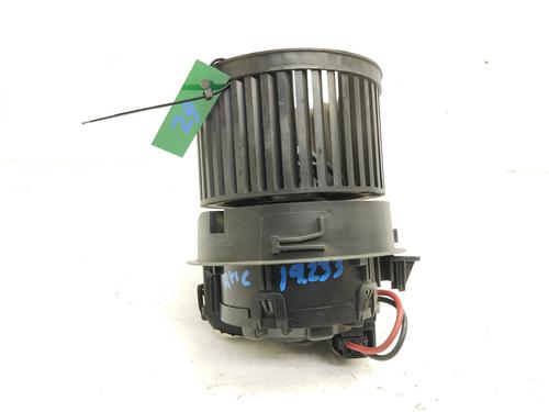 Heater blower motor PEUGEOT 208 I (CA_, CC_) 1.2 VTI 82 | BP26187743M62 