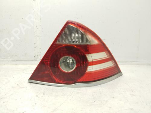 Used Right taillight FORD MONDEO III (B5Y) [2000-2007]  28671892