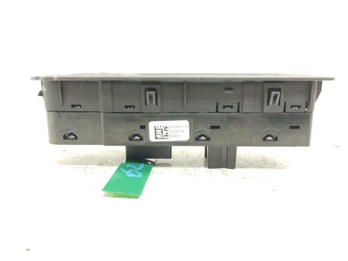 Przełącznik szyby przedniej lewej RENAULT SCÉNIC IV (J9_) | BP30792419I27