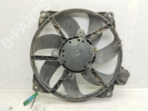 Used Radiator fan RENAULT MEGANE III Grandtour (KZ0/1) [2008-2016]  30300462