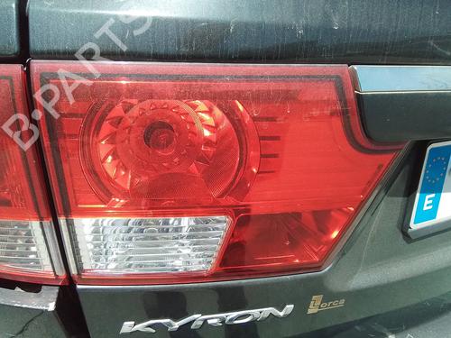 left-tailgate-light-ssangyong-kyron-2005-2006-2007-2008-2009-2010-2011-2012-2013-2014-35815893 main image