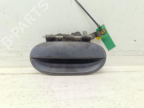 Venstre bagtil udvendigt håndtag HYUNDAI ACCENT I (X-3) 1.3 i 12V (84 hp) 32144331