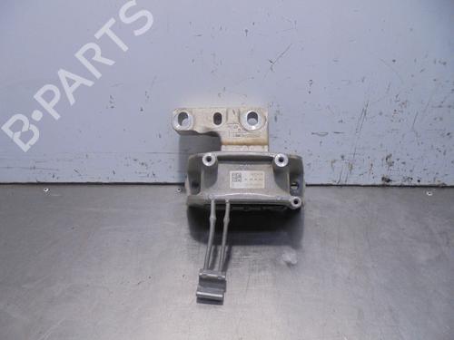 Used Engine mount AUDI A3 Sportback (8VA, 8VF) 30 TDI (115 hp) 13494802