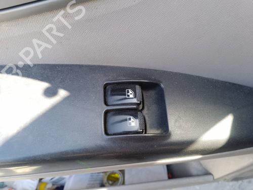 Used Left front window switch Left front window switch 35817649 35817649