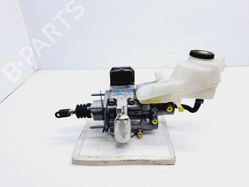 Used Brake master cylinder Brake master cylinder TOYOTA COROLLA Hatchback (_E21_, _EA1_, _EH1_) 1.8 Hybrid (ZWE211, ZWE219) (122 hp) 15649432 15649432