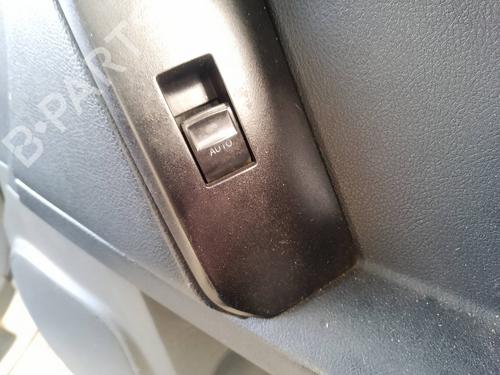 Used Right front window switch Right front window switch 35817930 35817930