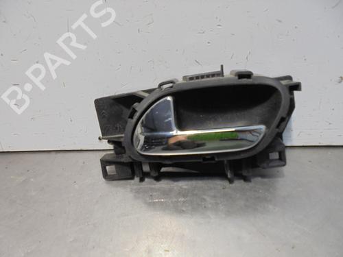 Used Front left interior door handle PEUGEOT 5008 (0U_, 0E_) 1.6 HDi (112 hp) 13470538