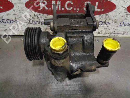 Used Steering pump FORD MONDEO II Saloon (BFP) 1.8 TD (90 hp) 13464165