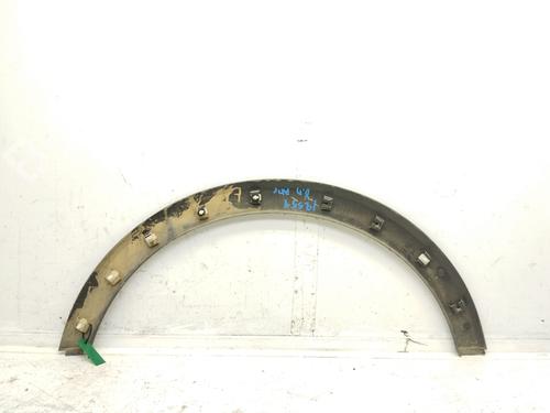 Front right wheel arch trim OPEL CROSSLAND X / CROSSLAND (P17, P2QO) 1.5 Turbo D (75) | BP30175694C135 
