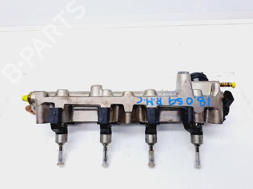 Used Injection rail VW GOLF V (1K1) [2003-2010]  18971697
