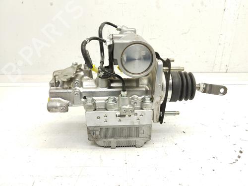 Used ABS pump TOYOTA AURIS (_E18_) 1.8 Hybrid (ZWE186_, ZWE186R) (136 hp) 18867949