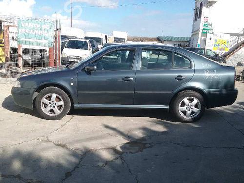 Left taillight SKODA OCTAVIA I (1U2) 1.6 | BP13455992C34 
