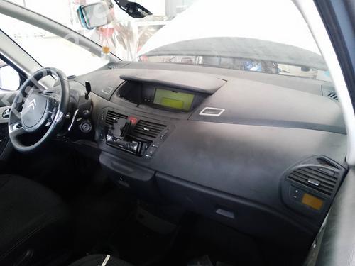 Used Dashboard Dashboard 36074881 36074881