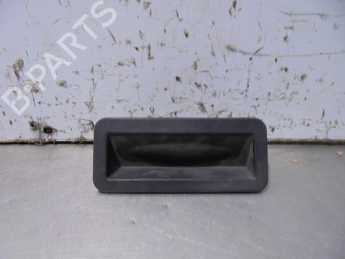 Used Tailgate handle FORD FOCUS II (DA_, HCP, DP) 1.6 TDCi (90 hp) 13462030
