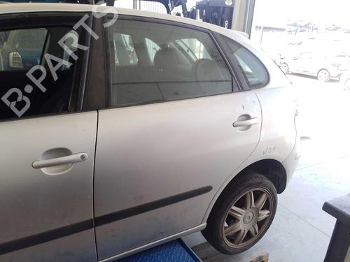 Used Left rear door Left rear door 38469446 38469446