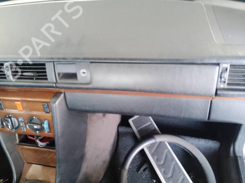 Used Glove box Glove box 35817422 35817422