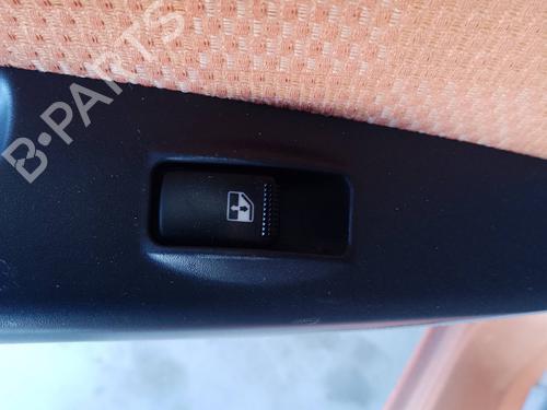Used Left rear window switch Left rear window switch 35817491 35817491