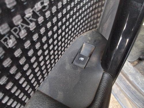 Used Left rear window switch Left rear window switch 35815749 35815749