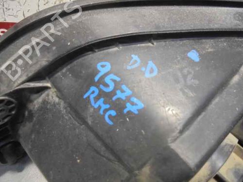 Right headlight KIA SORENTO I (JC) 2.5 CRDi 4WD | BP23147078C29 