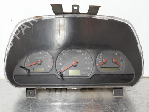 Used Instrument cluster VOLVO V40 Estate (645) 1.9 DI (95 hp) 13462130