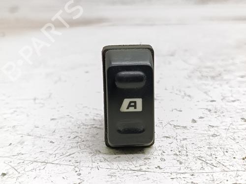 Used Left front window switch Left front window switch CITROËN XSARA PICASSO (N68) 1.6 HDi (90 hp) 33548496 33548496