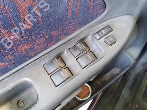 Used Left front window switch Left front window switch 35817410 35817410
