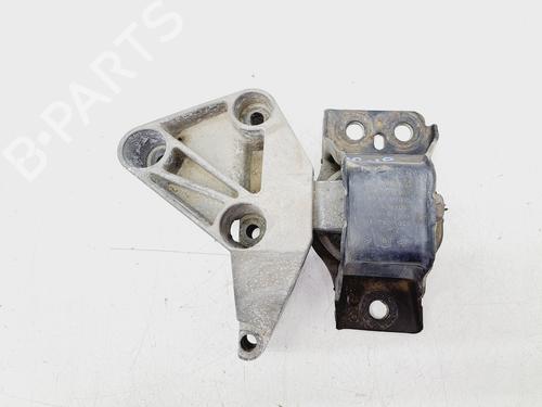 Used Engine mount RENAULT MEGANE II (BM0/1_, CM0/1_) 1.5 dCi (BM02, BM13, BM2A, CM02, CM13) (101 hp) 22775519