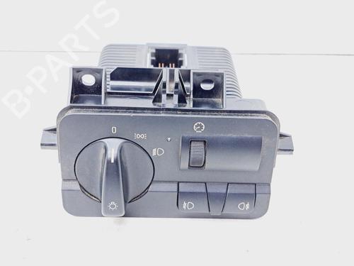 Used Headlight switch BMW 3 (E46) 320 d (150 hp) 19179808