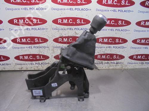 Gear lever RENAULT CLIO V (B7_) 1.5 Blue dCi 85 (B7AG) | BP13425650M90 