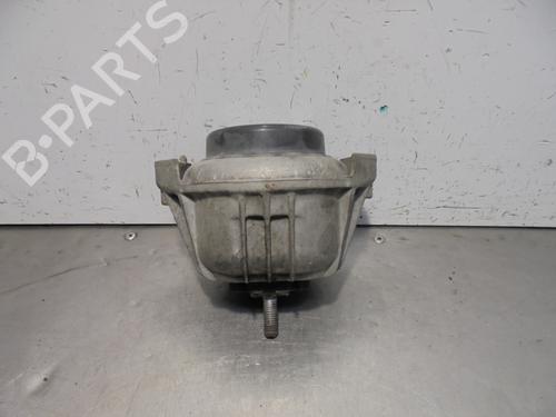 Used Engine mount BMW 1 (E81) 118 i (143 hp) 13471664