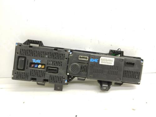 Instrument cluster RENAULT SCÉNIC III (JZ0/1_)  | BP24111645C47