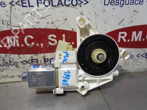 Left front window motor MERCEDES-BENZ C-CLASS (W204) C 200 CDI (204.007, 204.006) | BP13425602E21