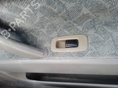 Used Right front window switch Right front window switch 35817806 35817806