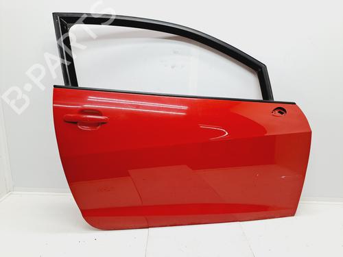 Used Right front door Right front door 16337848 16337848