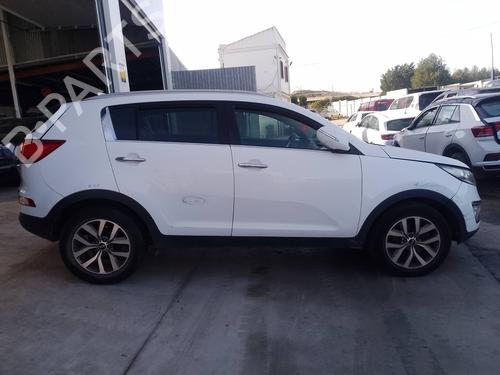 Left headlight KIA SPORTAGE IV (QL, QLE) 1.7 CRDi | BP31398221C28 