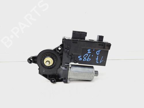 Used Left front window motor Left front window motor 18569369 18569369