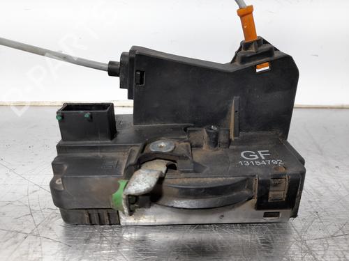 Used Front right lock OPEL MERIVA A MPV (X03) 1.7 DTI (E75) (75 hp) 13471416