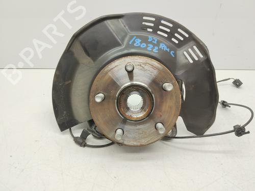 Used Left front steering knuckle TOYOTA COROLLA Hatchback (_E21_, _EA1_, _EH1_) 1.8 Hybrid (ZWE211, ZWE219) (122 hp) 19262335
