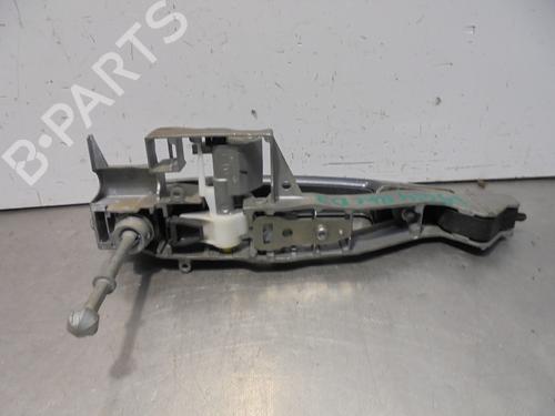 Front left exterior door handle PEUGEOT 5008 (0U_, 0E_) 1.6 HDi | BP13470534C128 
