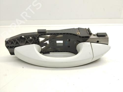 Used Front left exterior door handle Front left exterior door handle VW GOLF VII (5G1, BQ1, BE1, BE2) 2.0 TDI (150 hp) 18426205 18426205