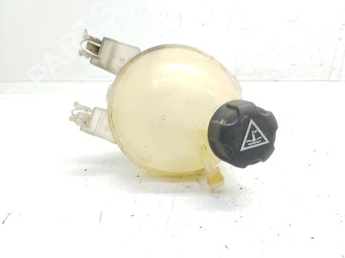 Used Expansion tank CITROËN C4 CACTUS [2014-2025]  18917124