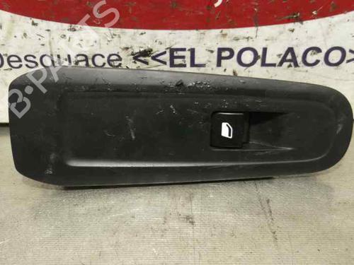 Used Right front window switch Right front window switch 13423690 13423690