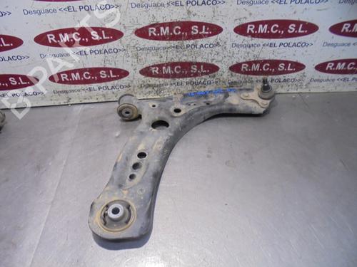 Used Right front suspension arm SEAT LEON (5F1) [2012-2021]  13425806