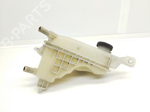 Expansion tank TOYOTA AURIS (_E18_) 1.8 Hybrid (ZWE186_, ZWE186R) | BP18876825C120