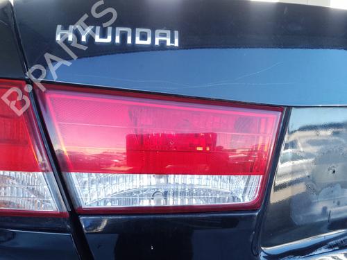 left-tailgate-light-hyundai-sonata-v-nf-2004-2005-2006-2007-2008-2009-2010-2011-2012-2013-2014-35818183 main image
